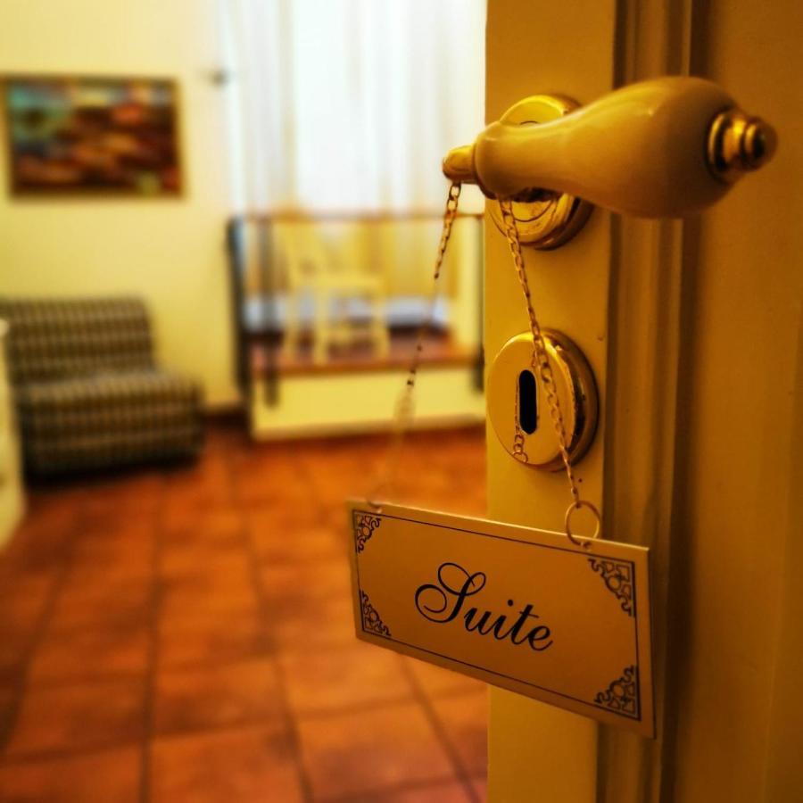 Room N.22 Suite & Apartment Taranto Exteriér fotografie